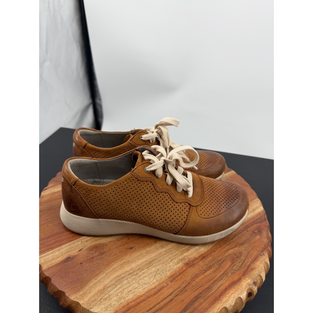 Dansko Charlie Perforated Leather Sneakers Womens 37 Tan Brown Lace Up Low Top